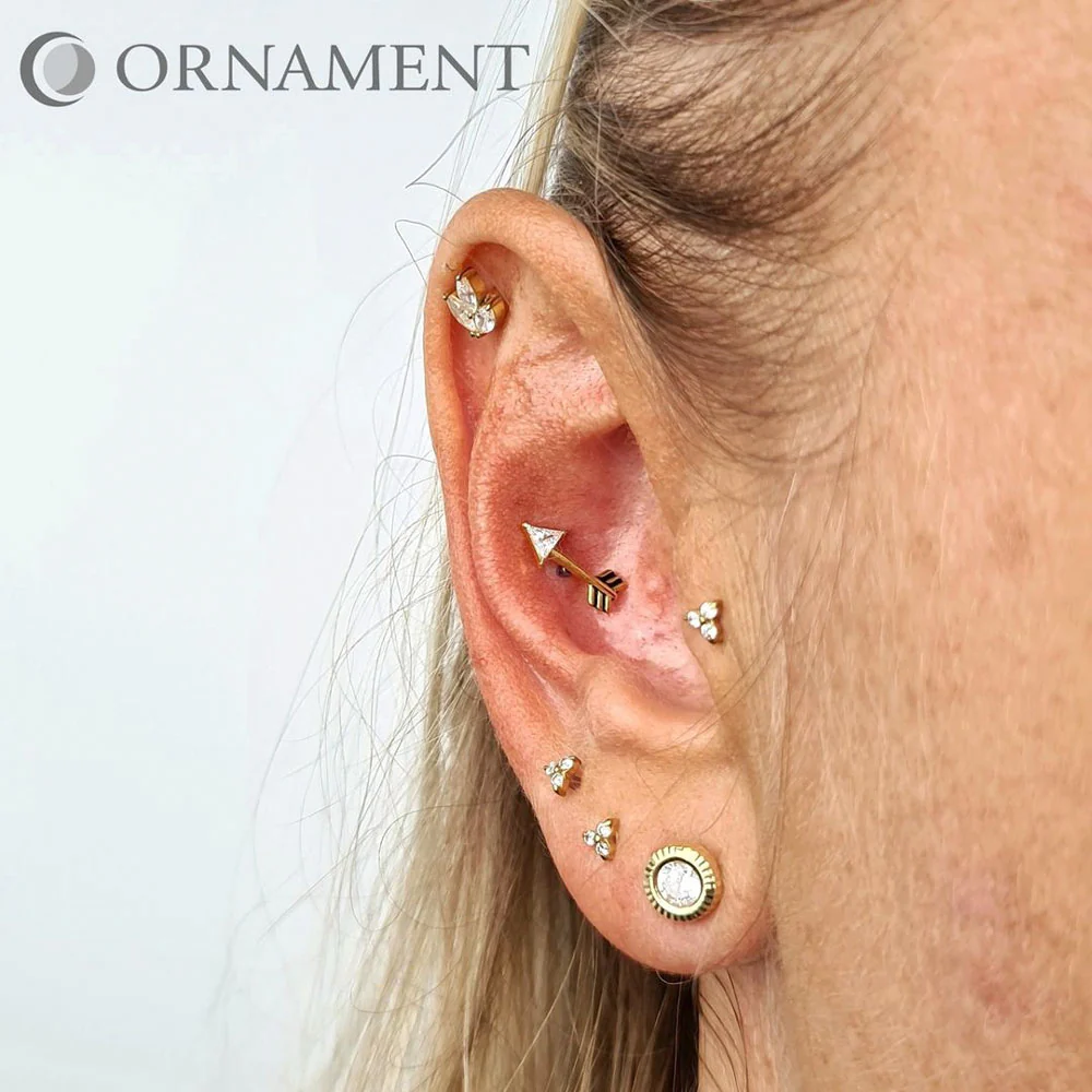 Tre Kristaller guld - Push fit topp - Threadless piercingsmycke - Trinity - Image 6