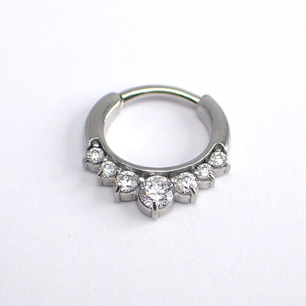 Septum Clicker - Kirurgiskt stål - Teardrop med vita kristaller - Image 4